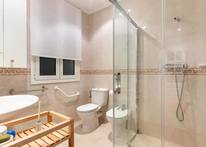 Indautxu Center By Next Stop Bilbao